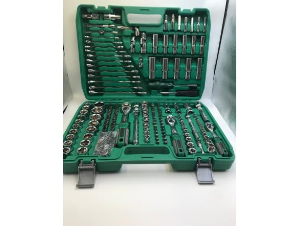 216 PCS įrankių rinkinys